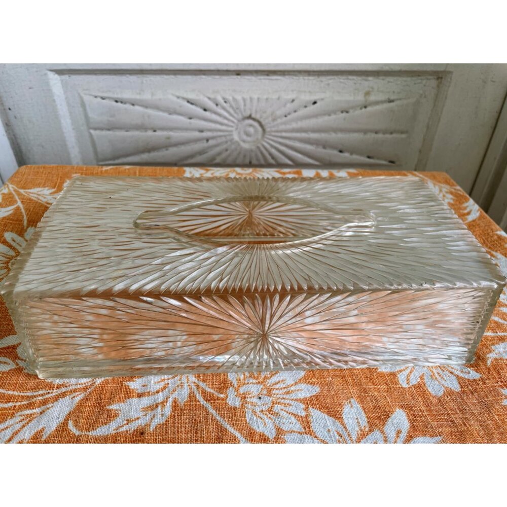 Vintage MCM clear Lucite Sunburst Pattern Tissue Box Cover